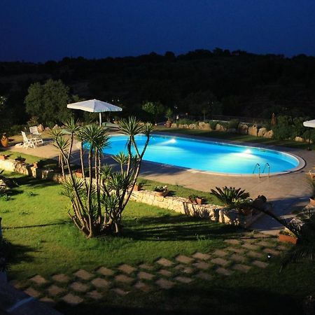 Trulli Fogliarella Guest House Ostuni Exterior foto