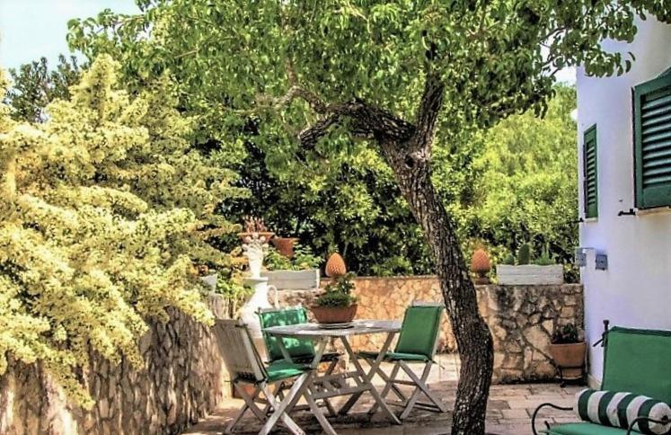 Trulli Fogliarella Guest House Ostuni Exterior foto