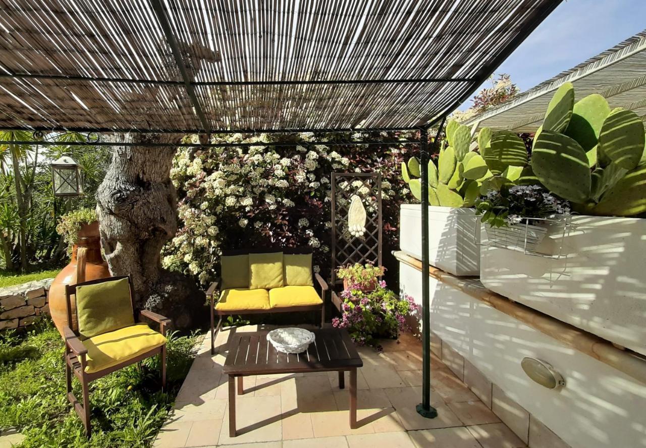 Trulli Fogliarella Guest House Ostuni Exterior foto