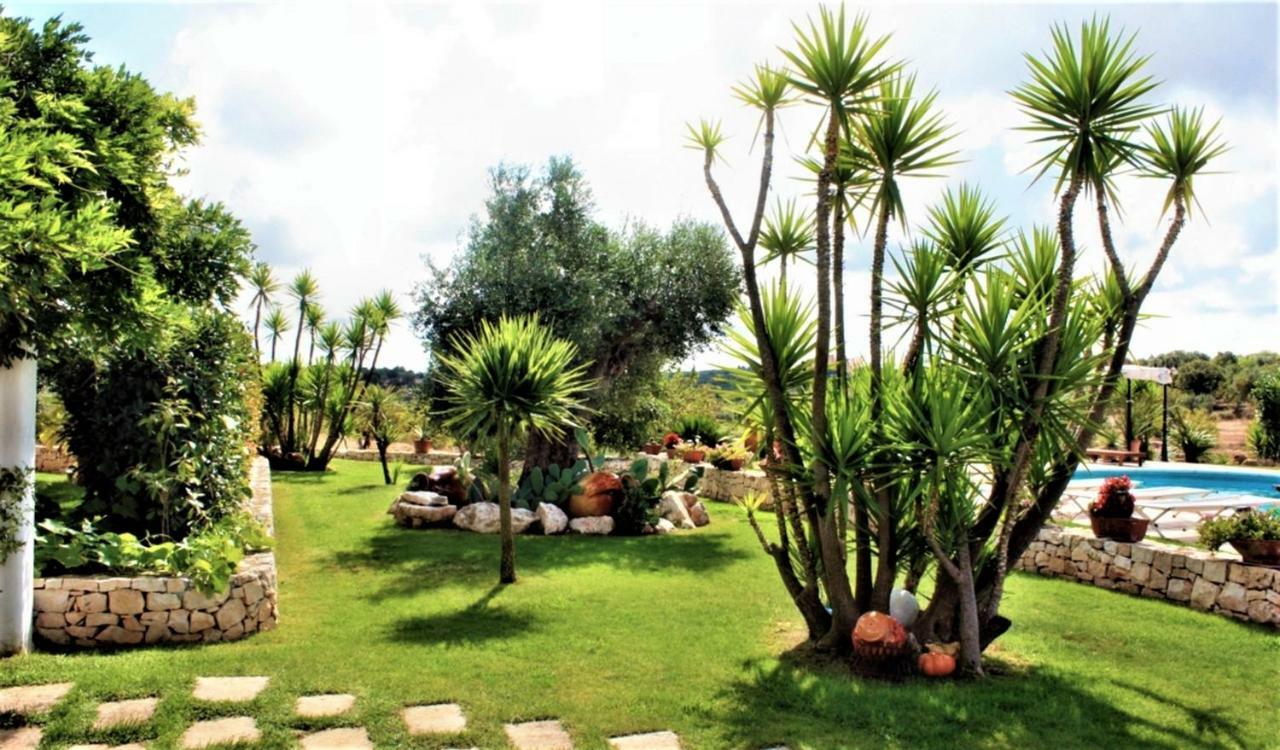 Trulli Fogliarella Guest House Ostuni Exterior foto