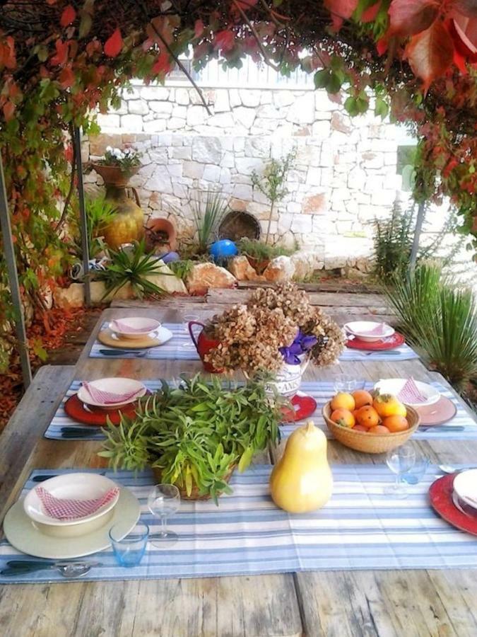 Trulli Fogliarella Guest House Ostuni Exterior foto