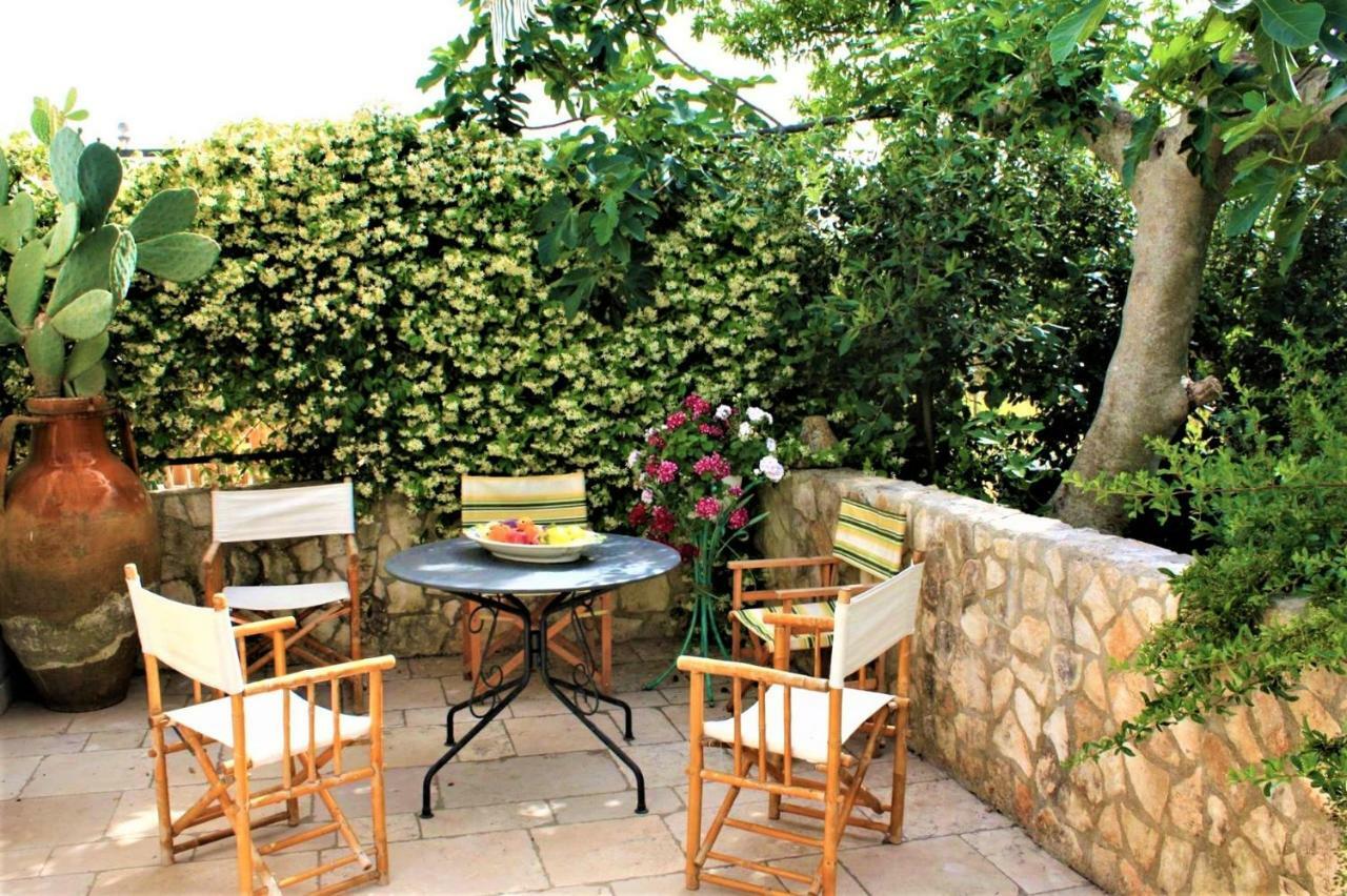 Trulli Fogliarella Guest House Ostuni Exterior foto