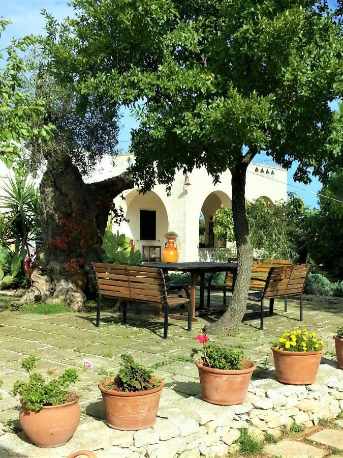 Trulli Fogliarella Guest House Ostuni Exterior foto