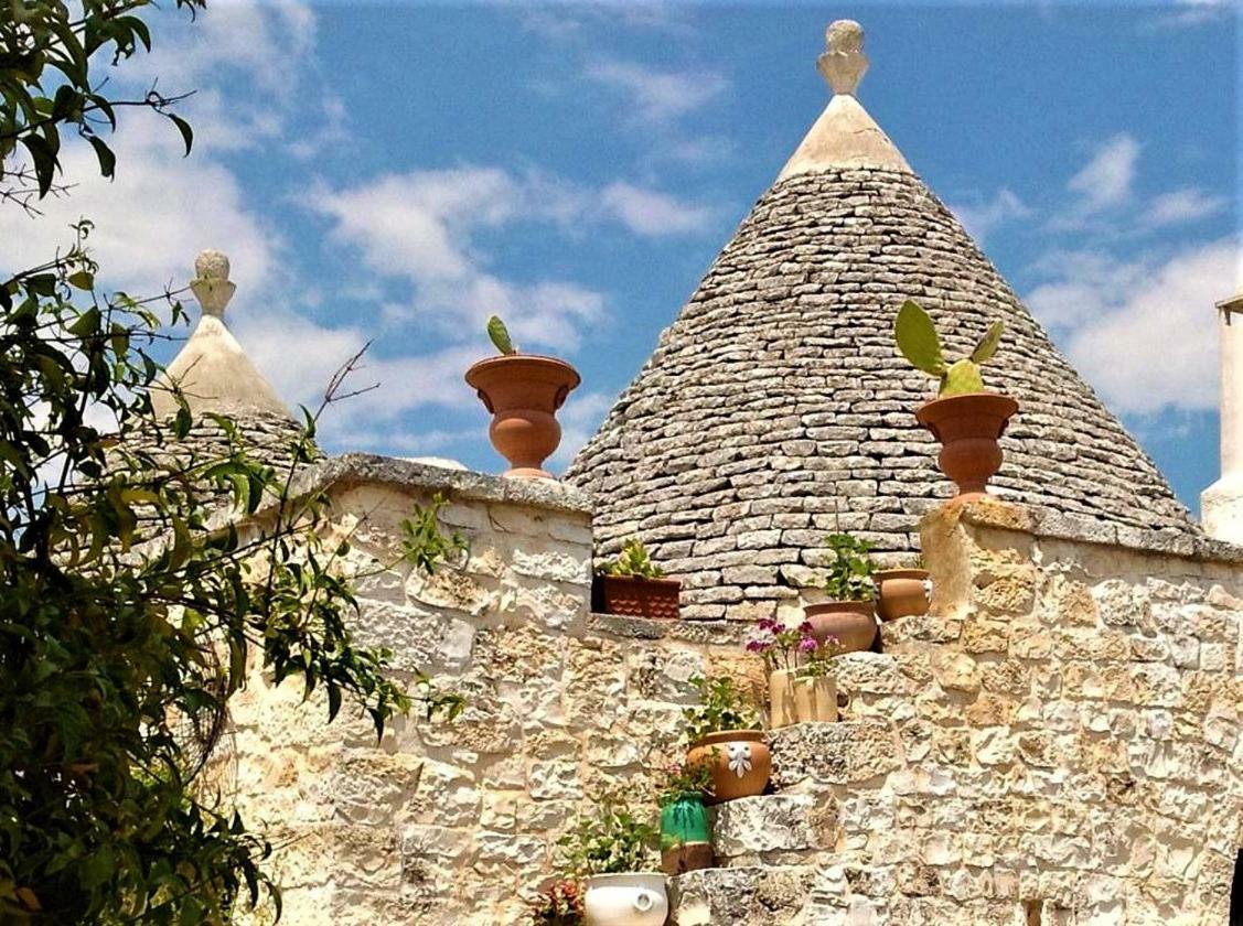 Trulli Fogliarella Guest House Ostuni Exterior foto
